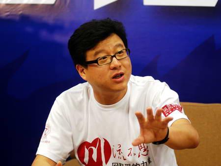 丁磊重申养猪计划未改：不会趁猪流感找台阶